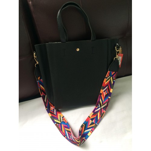 Z Bohemian feel" bag with colorful tribal graphic strap